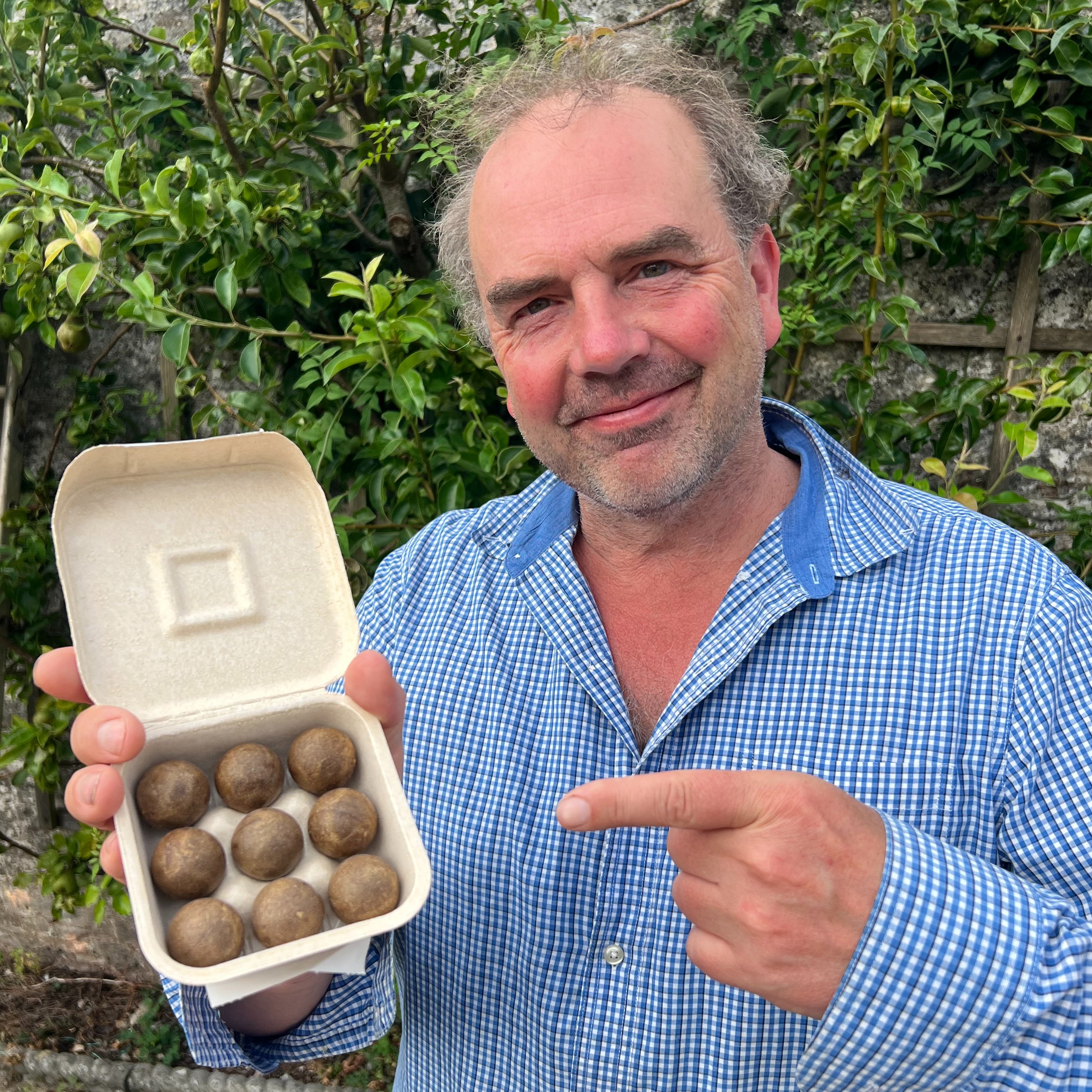 Gardening expert Simon Akeroyd promotes compostable coffee brand CoffeeB