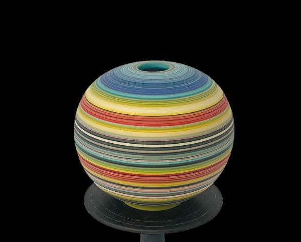 Facet 10" spill vase