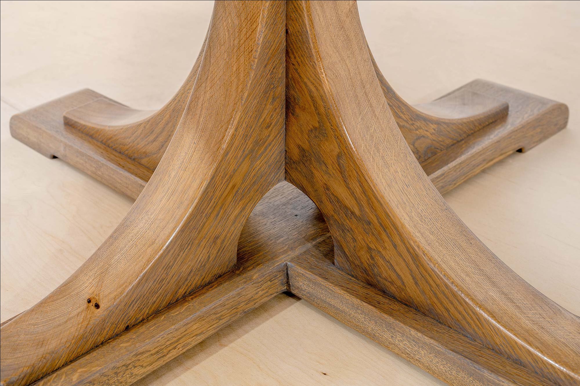 Curved legs on handmade kitchen oak dining table